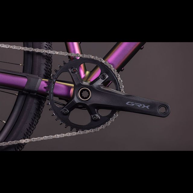 CUBE Nuroad SLX gravel-pyörä CUBE Nuroad SLX gravel-pyörä